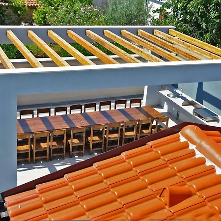 9 Bedroom In Villa Medulin