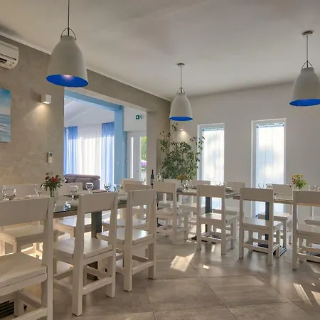 Βίλα 9 Bedroom In Μεντουλίν