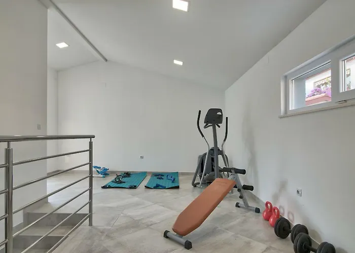 빌라 9 Bedroom In *