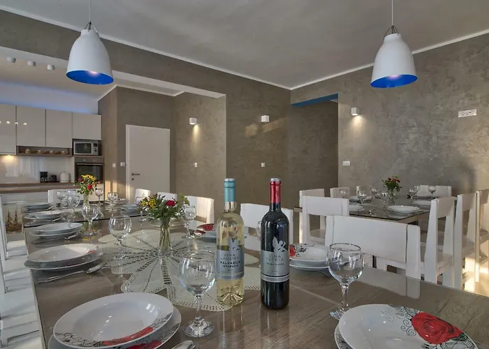 9 Bedroom In Medulin