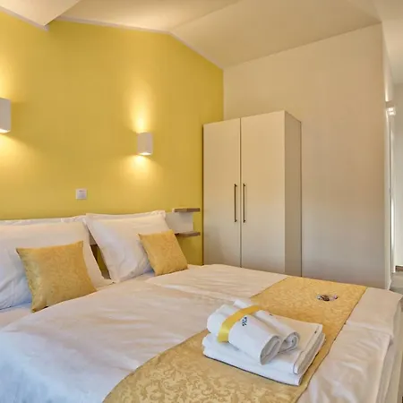 빌라 9 Bedroom In